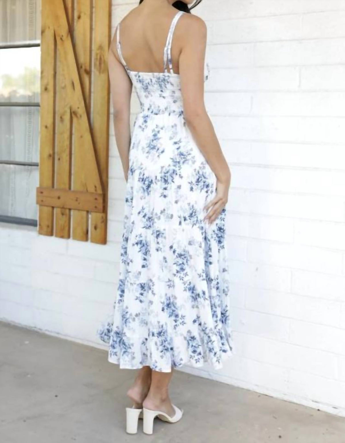 Angie - V-neck Lace Trim Printed Maxi Dress