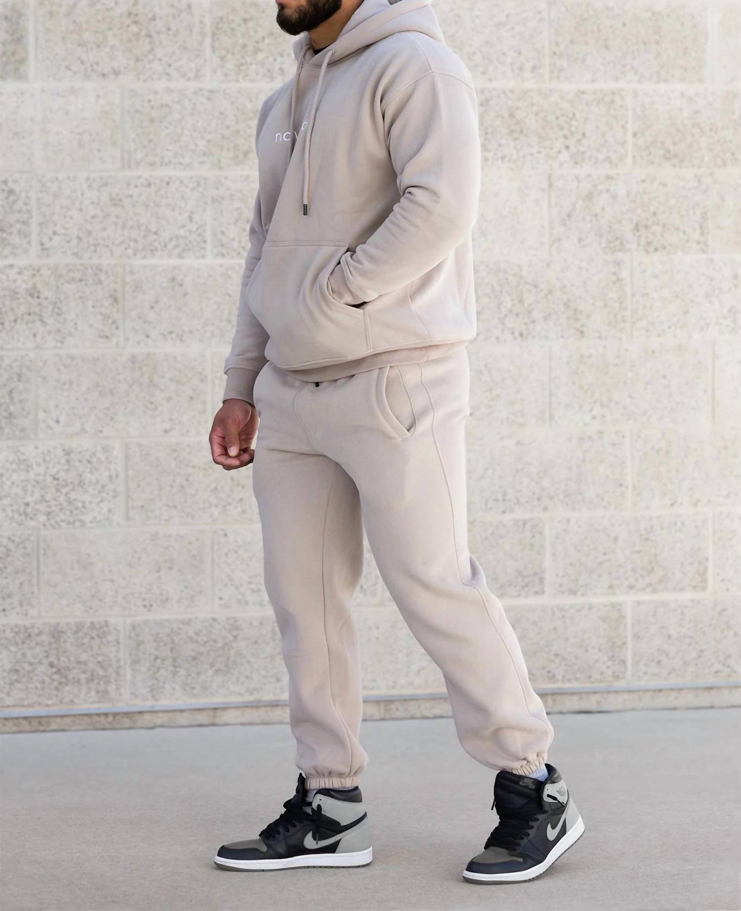 Navano - Unisex Pull-on Relaxed Fit Joggers