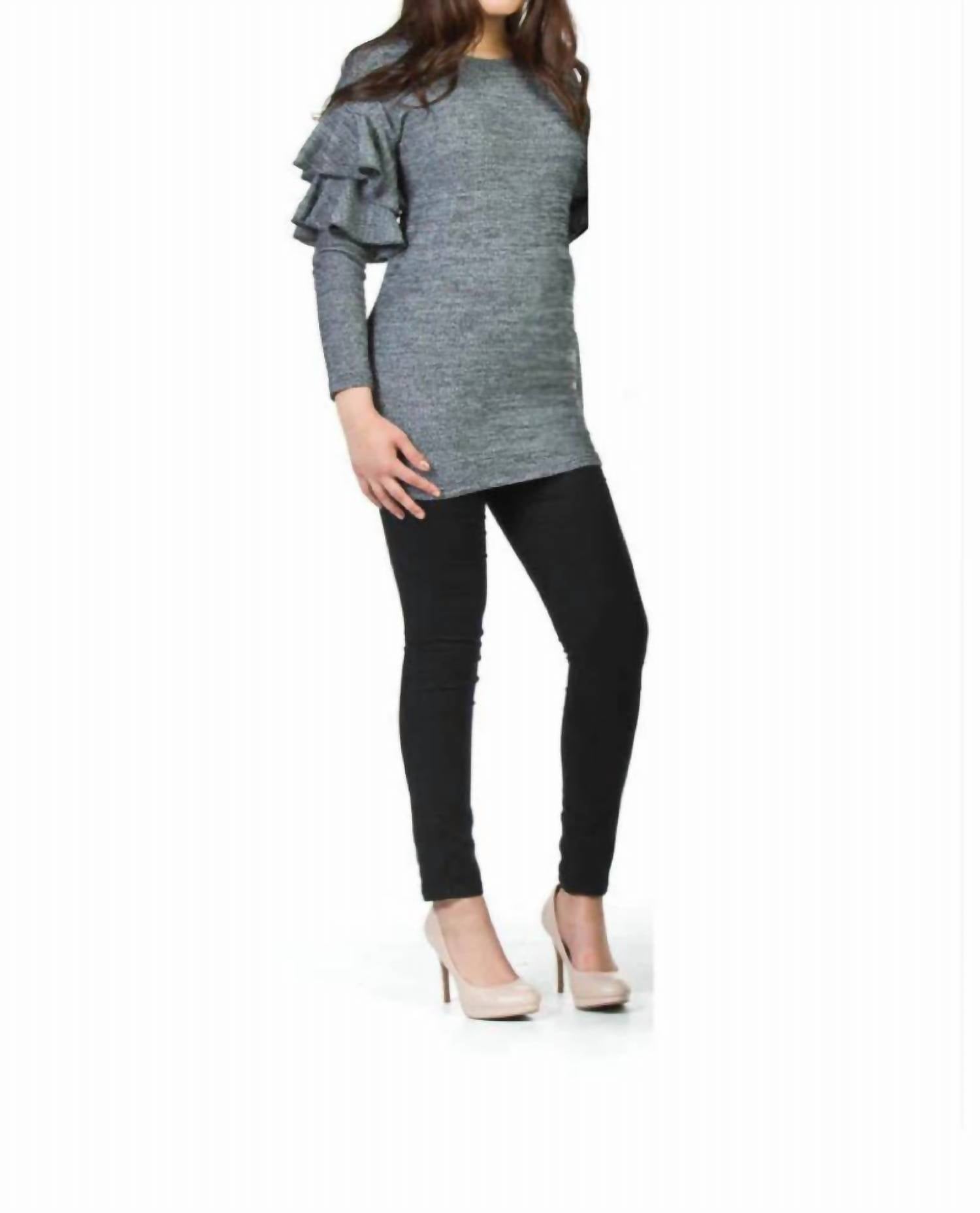 Papillon - Ruffle Sleeve Detail Ribbed Sweater