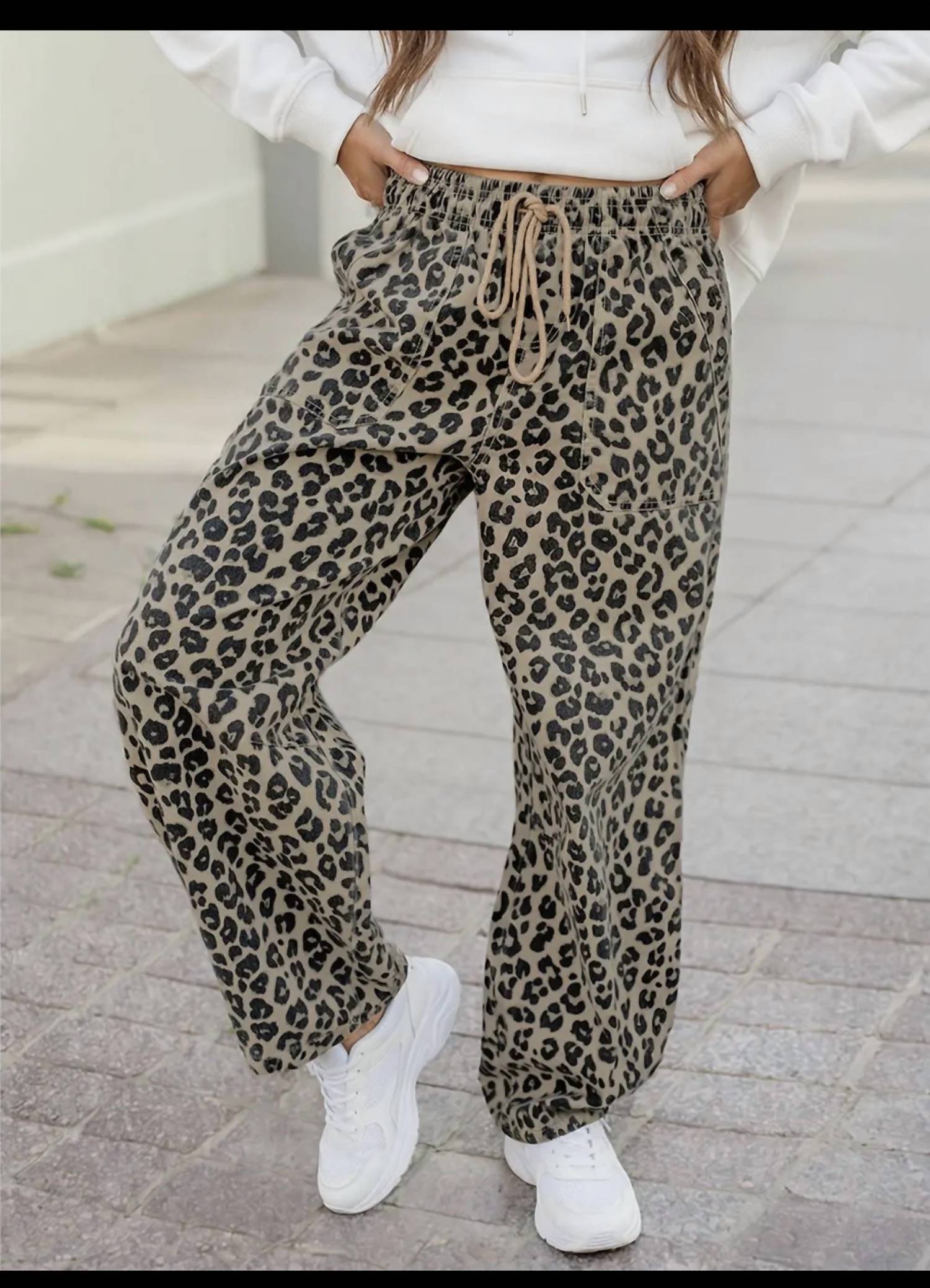 1 The Woman - Animal Print Joggers