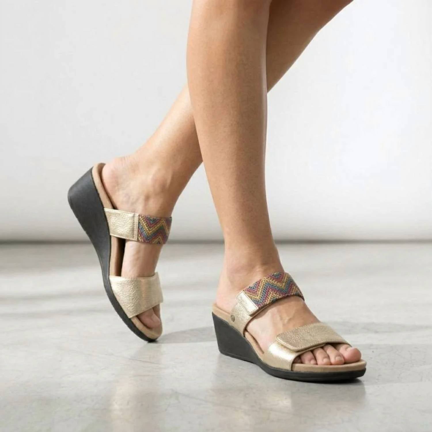 Revere - Women's Sorrento Wedge Sandal