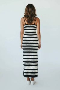 Lalavon - Scallop Trim Sweater Midi Dress