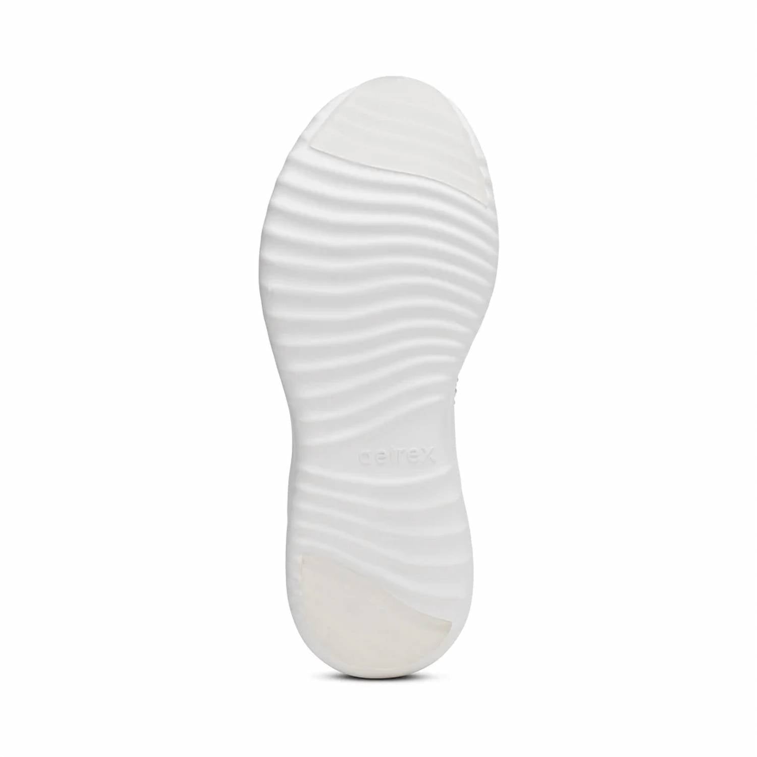 Aetrex - Women's Carly Arch Support Sneaker