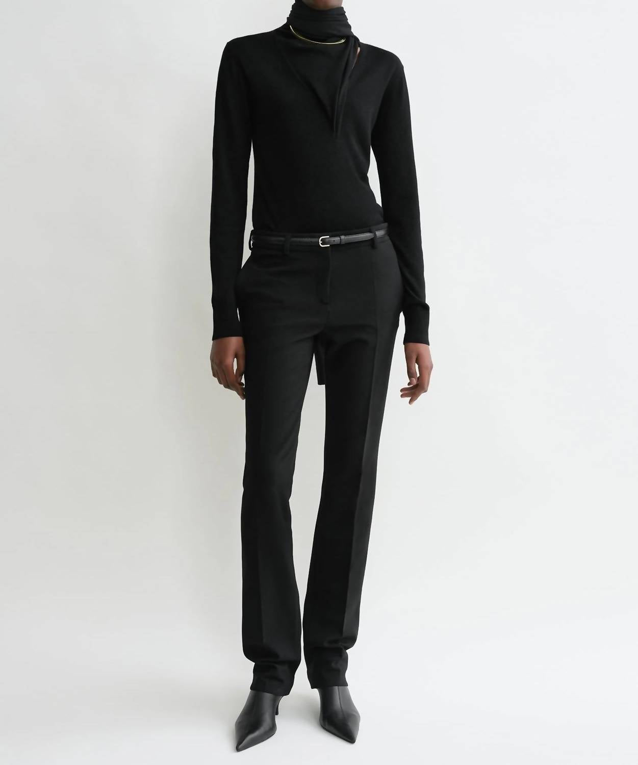 TOTEME Low Waist Slim Trousers in black - women's pants