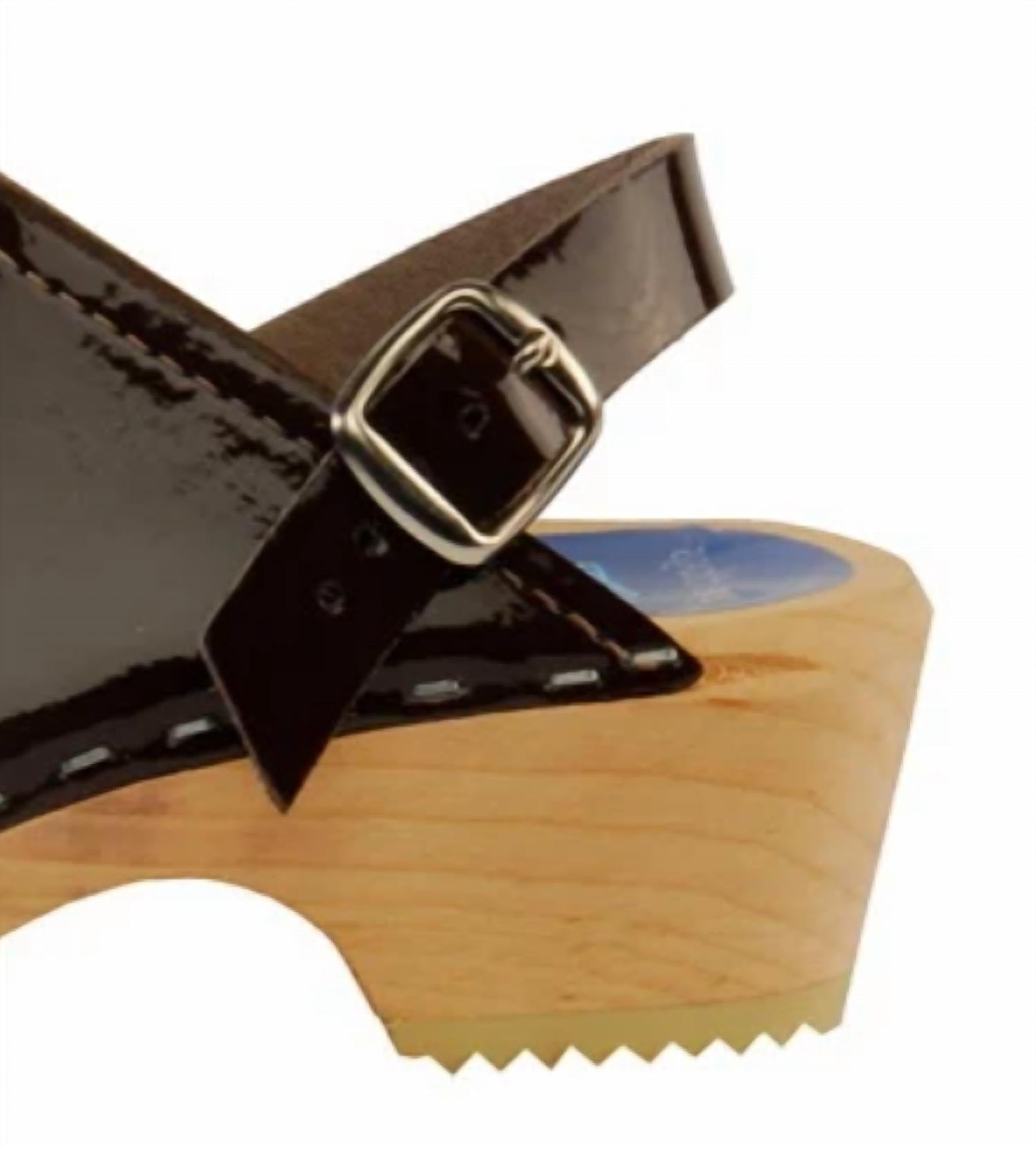 Cape Clogs - Girls Clogs
