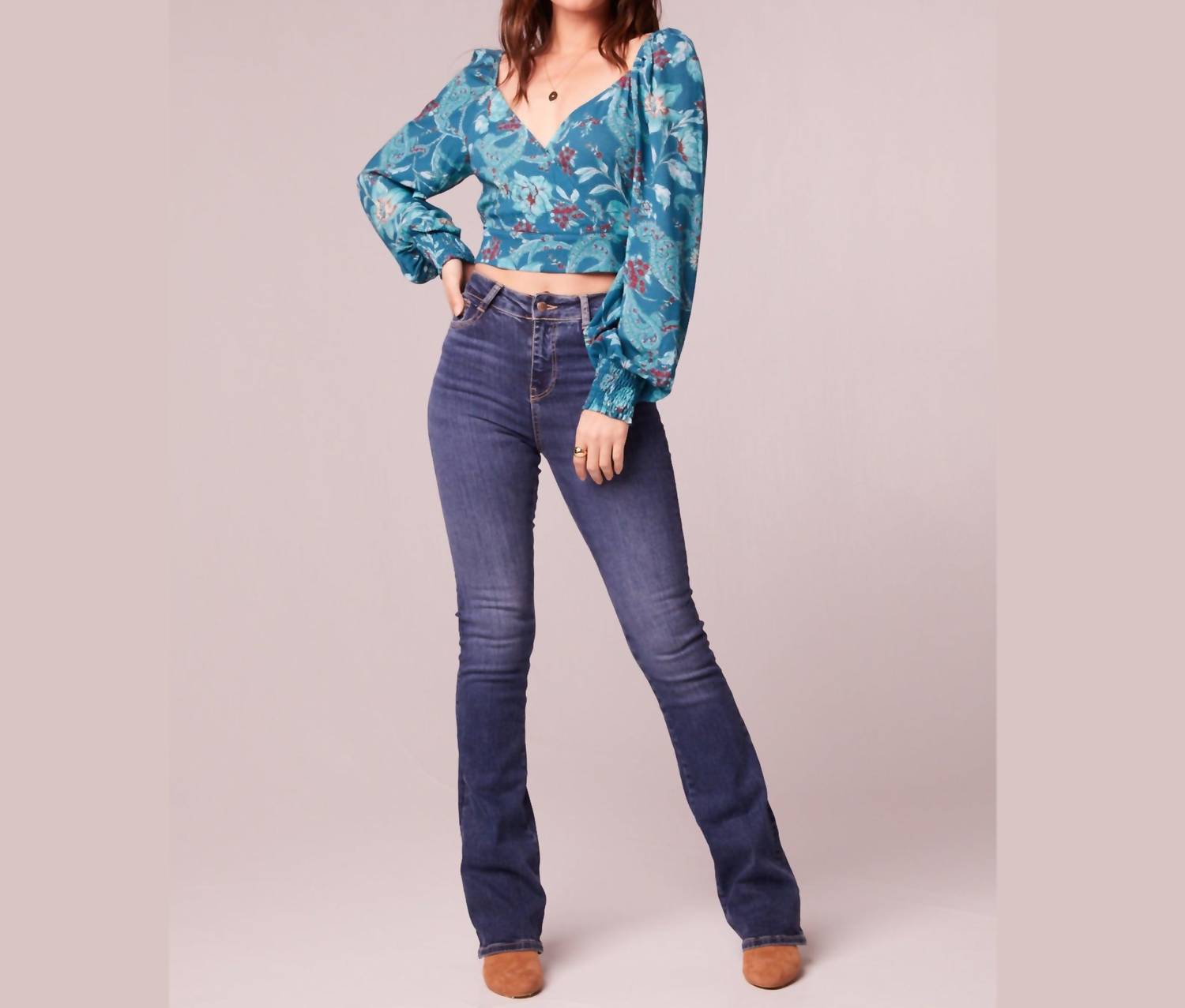 Band Of The Free - Sybille Floral Crop Blouse