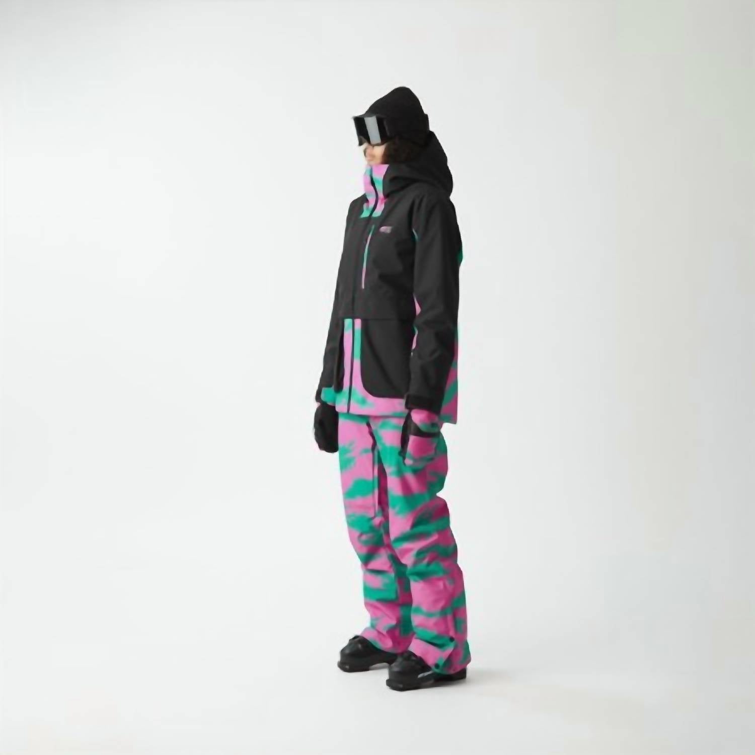 Picture Organic Clothing Glawi Jacket in retro bliss print - women's jacket - detail view