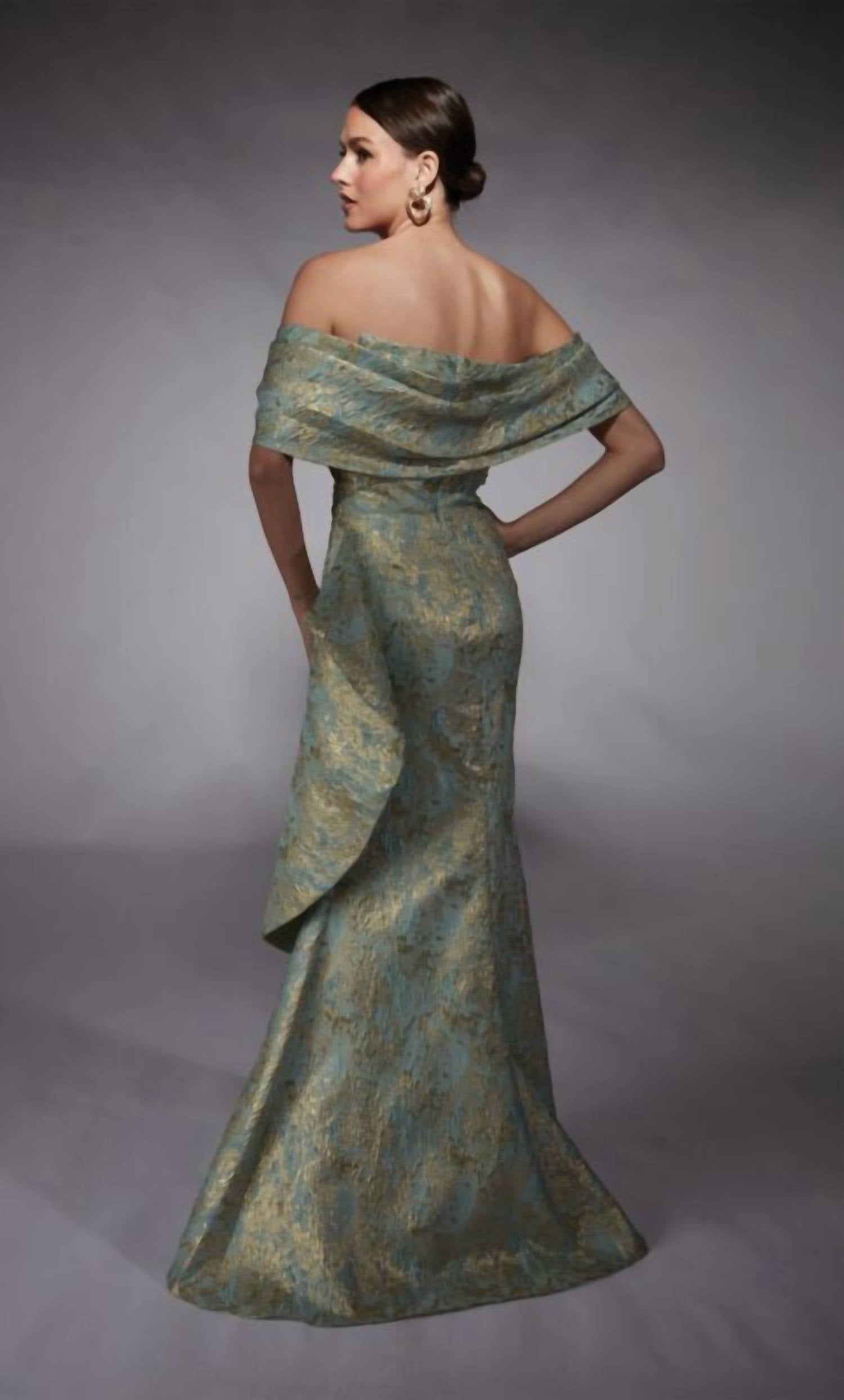 Alyce Paris - Removable Sleeve Draped Mother Of The Bride Dress