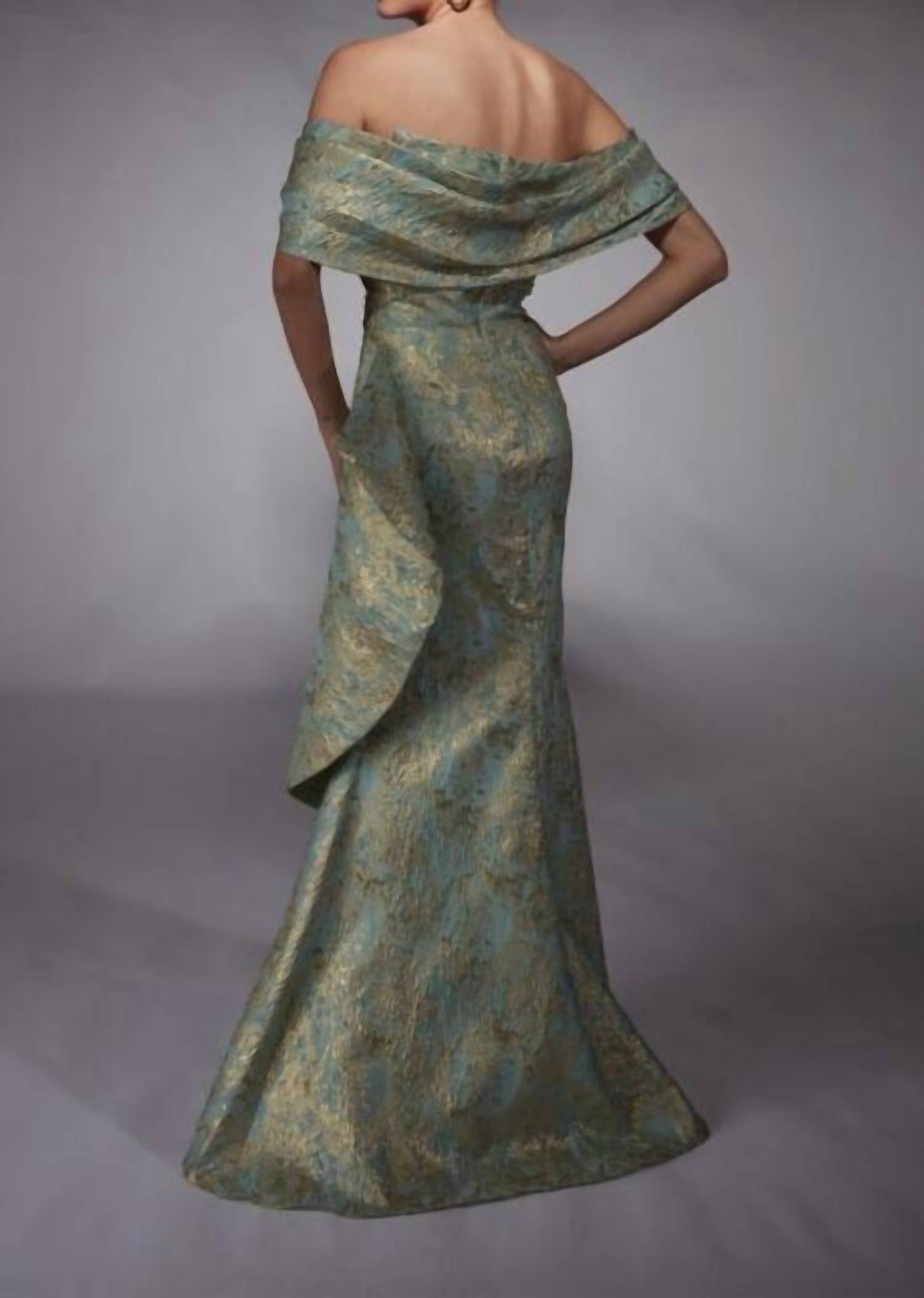 Alyce Paris - Removable Sleeve Draped Mother Of The Bride Dress