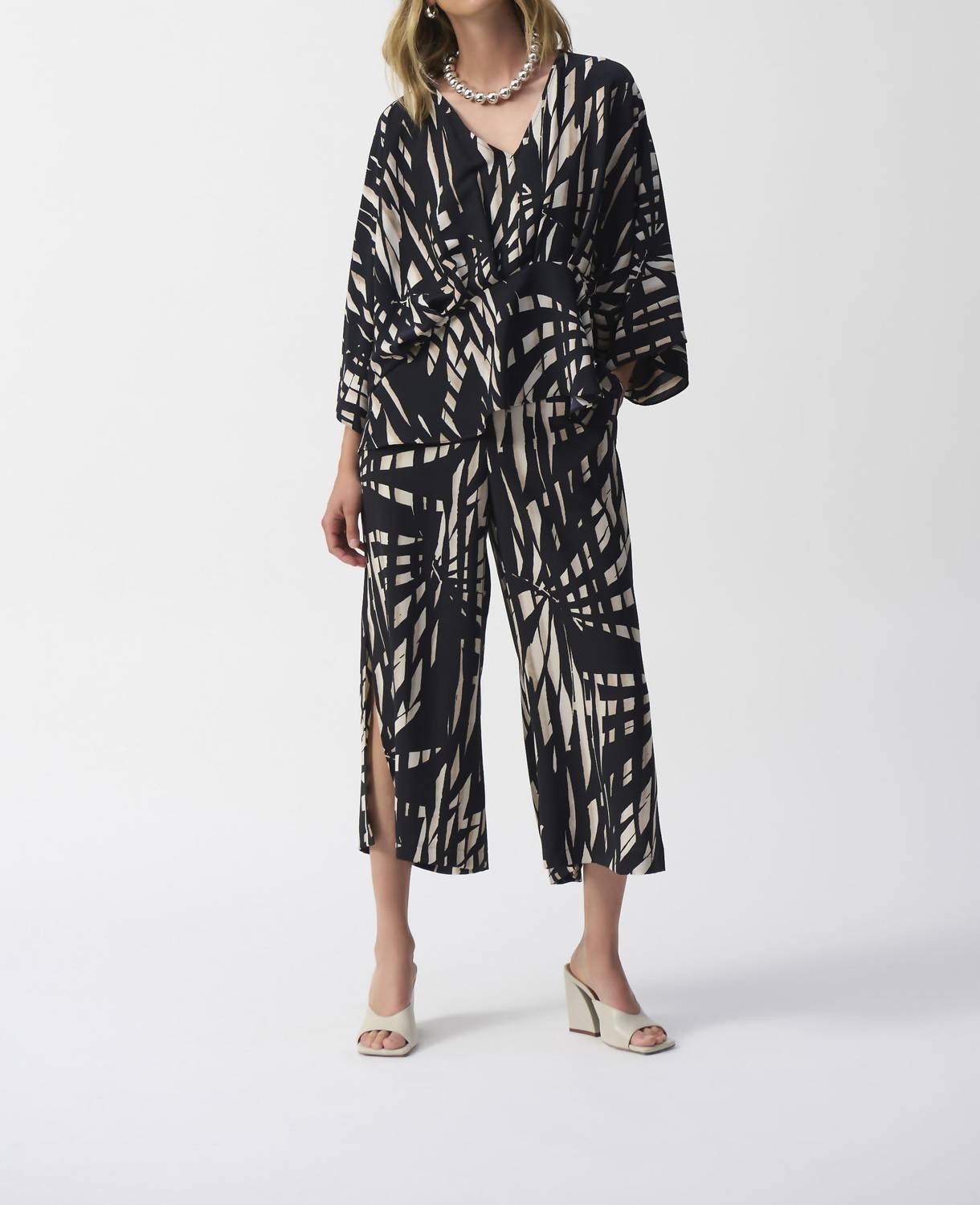 Joseph Ribkoff - Tropical Print Culotte Pant