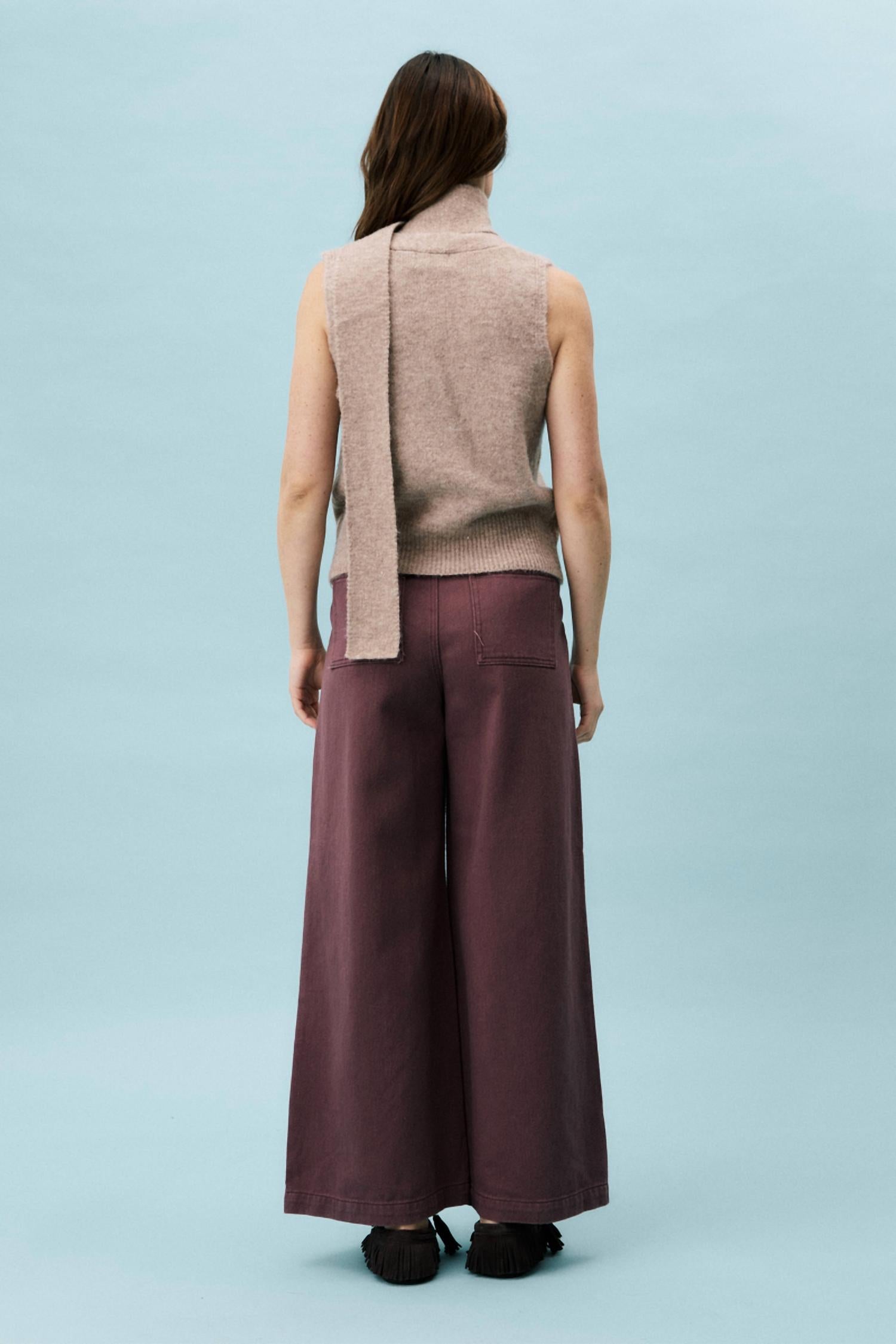 Frnch - Hayden Knit Scarf Buttoned Vest Top