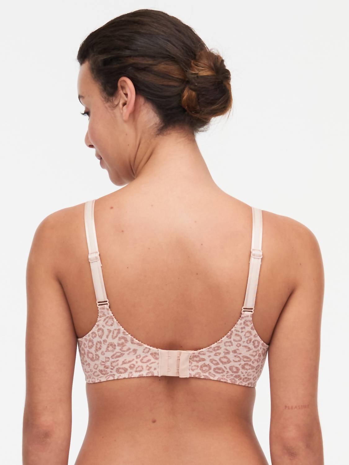 Chantelle - Underwire Non Contour Full Coverage Bra