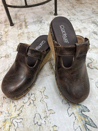 Corkys Footwear Women's Who Knew Wedge Clog in chocolate - women's shoe - view 4