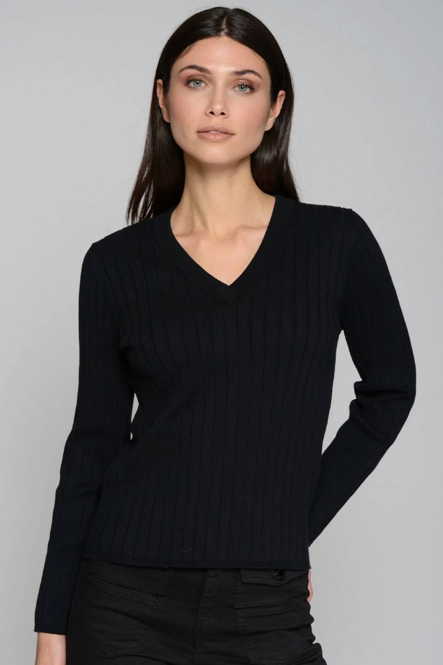 Vilagallo - Button Sleeve Jumper