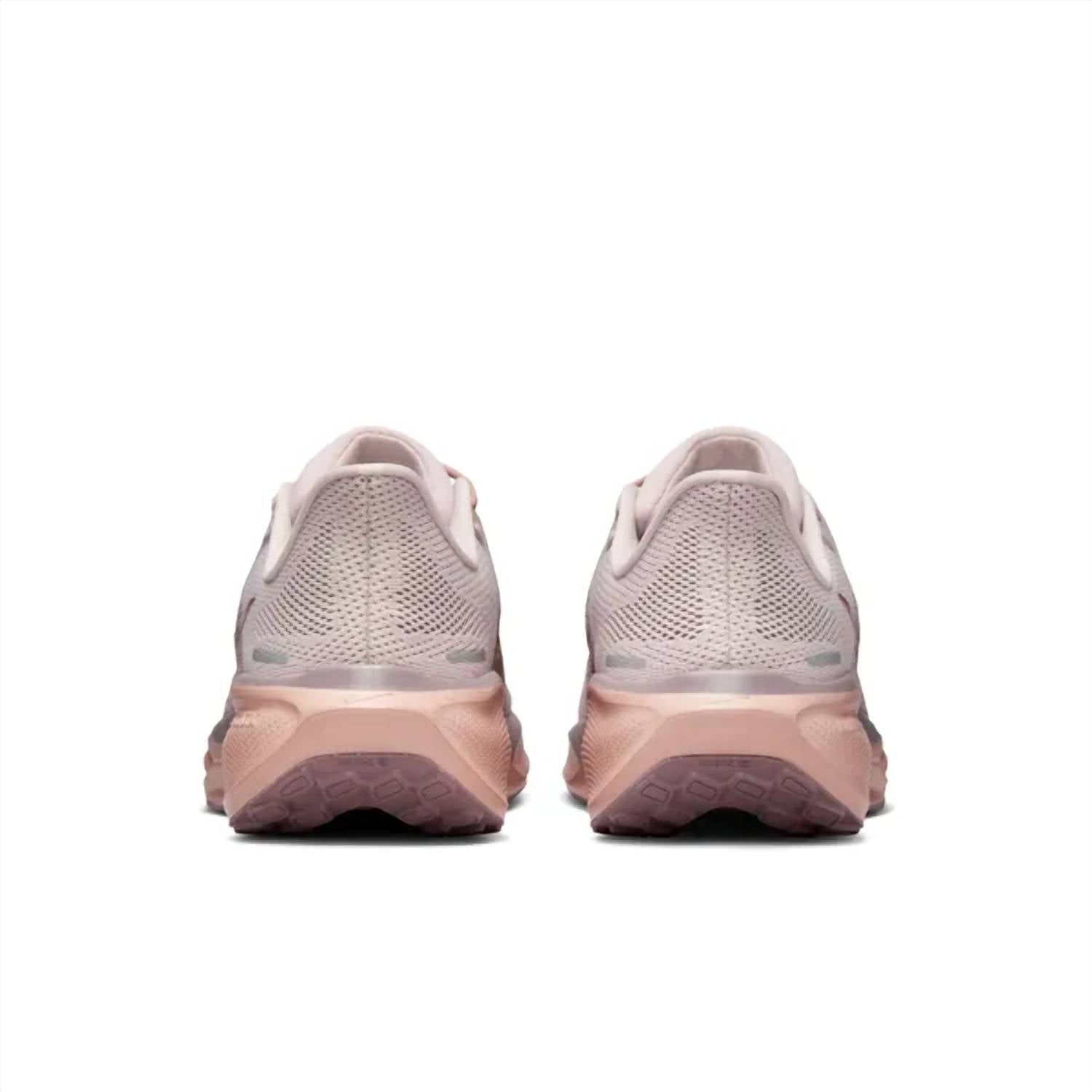 Nike - Women's Pegasus 41 Sneaker