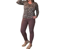 Made In Italy - Everyday Leopard V-Neck