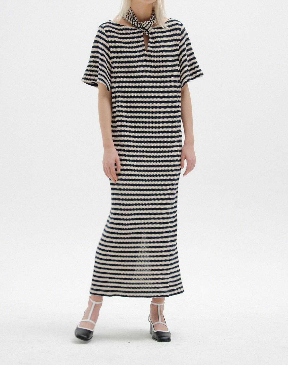 SICILIA SHORT SLEEVE TIE BACK DRESS