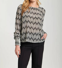 Apny - Leaf Print Blouse With Smocked Cuff