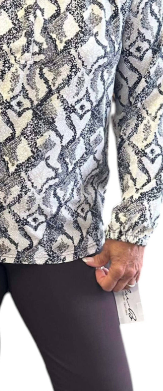 Lulu-B - Long Sleeve V Neck Top