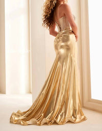 Ellie Wilde - Sweetheart Lace Back Maxi Dress
