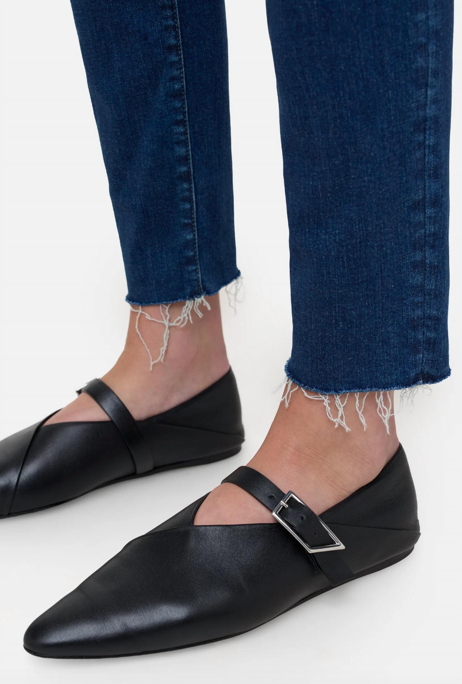 Closed - Women's Baker Distressed Ankle Jean