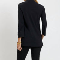 Jude Connally - V-neck Chris Top