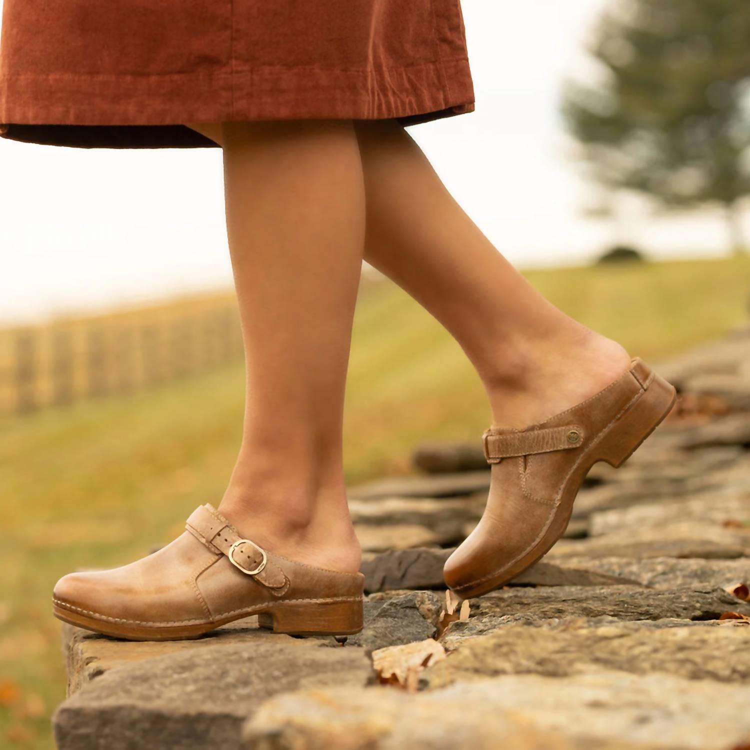Dansko - Women's Millie Clogs
