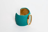 Avenue Chic - Women's Exotic Colorblock Large Cuff