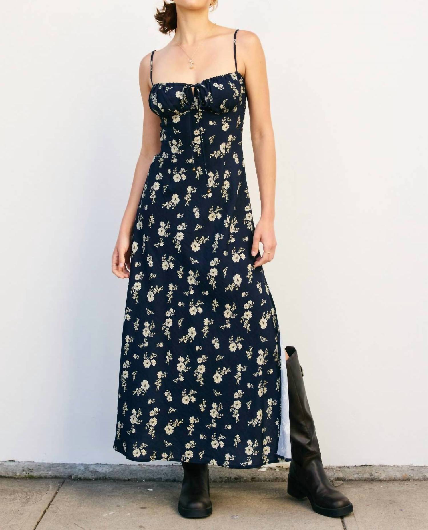 Dress Forum - Dancing Moon Front Tie Slit Maxi Dress