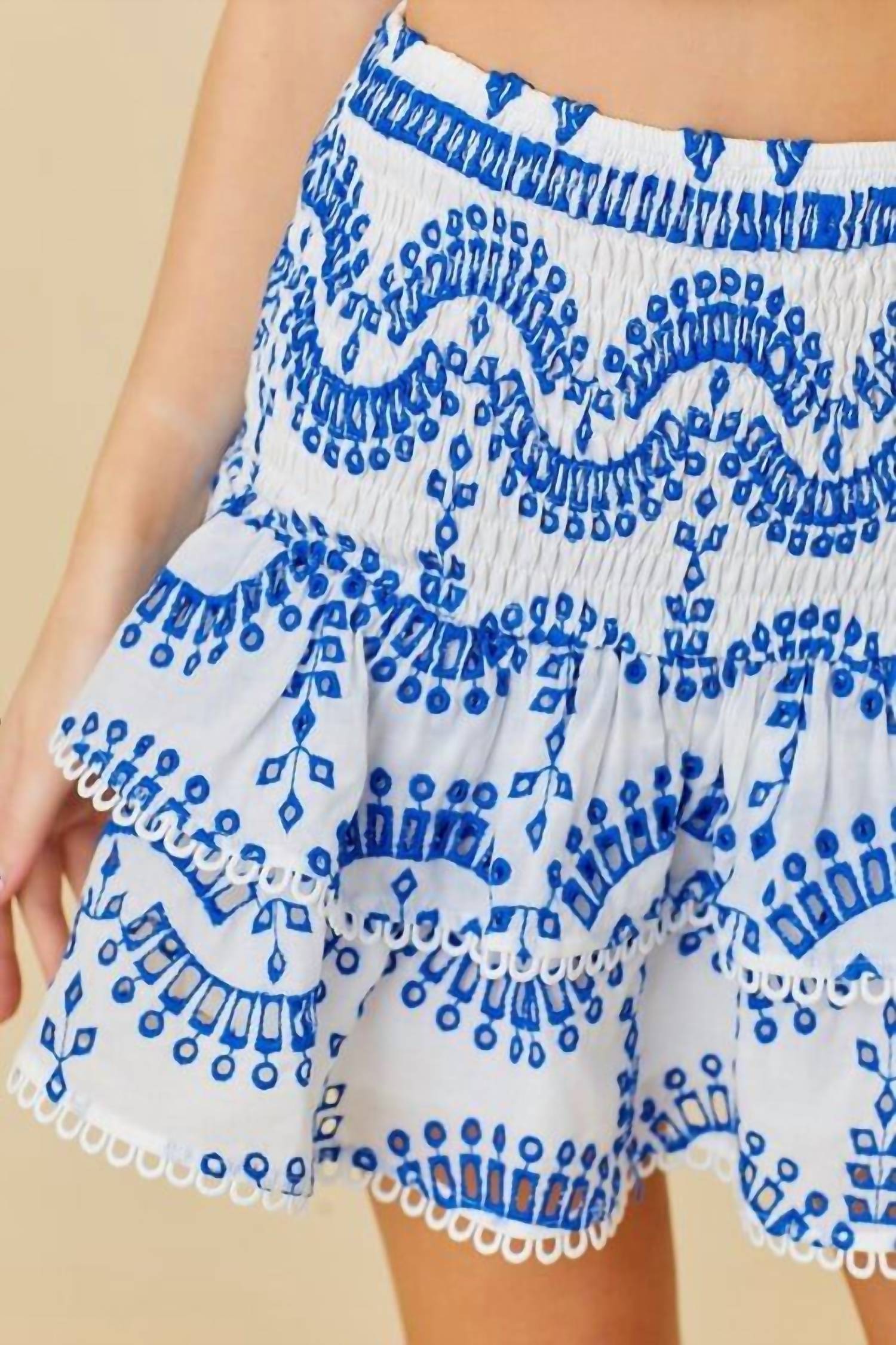 Mainstrip - Aubrey Strapless Paisley Print Skirt Set