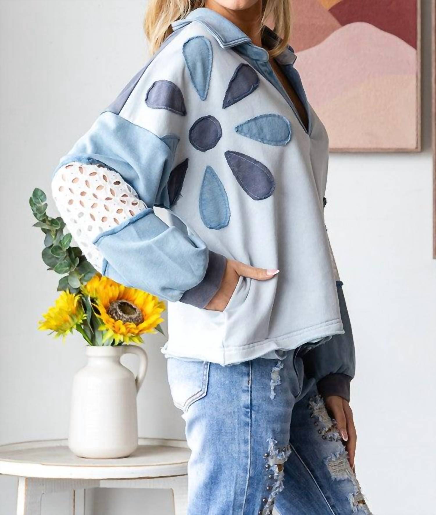 Oli & Hali - Collared Top With Eyelet Lace