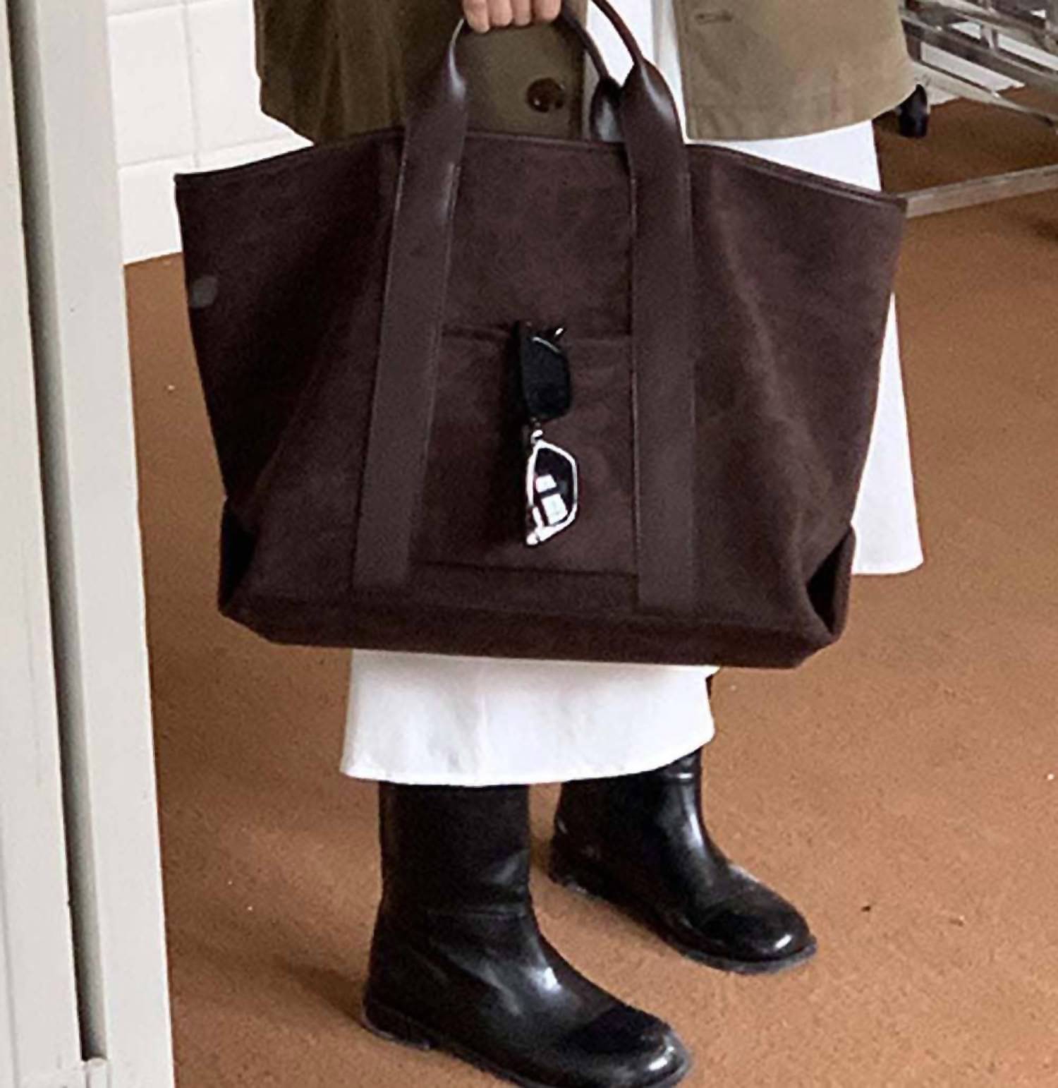 Dipped Shop Women's Slouchy Tote Large Bag in coffee - women's bag - view 5