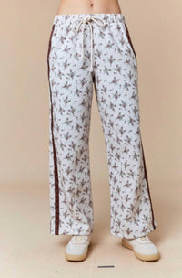 Peach Love - Floral Printed Fleece Sweatpants