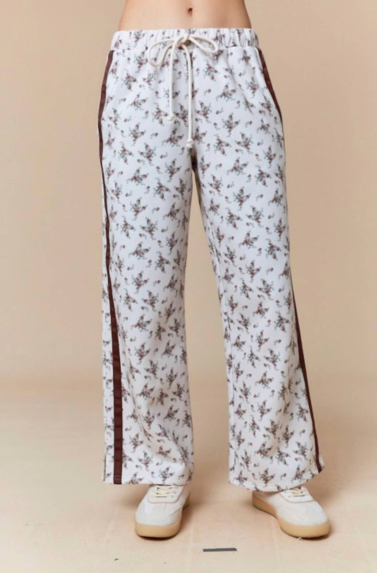 Peach Love - Floral Printed Fleece Sweatpants