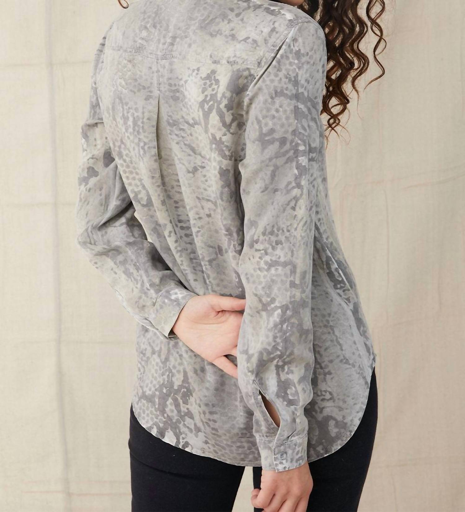Bella Dahl - Classic Button Down Shirt