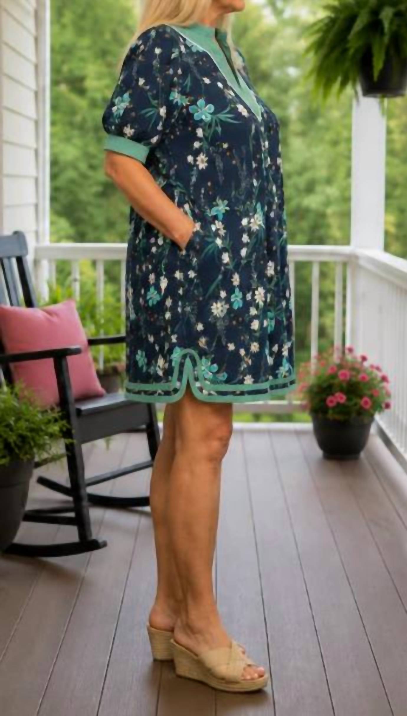 Umgee - Petal Pop Puff Sleeve Mini Dress