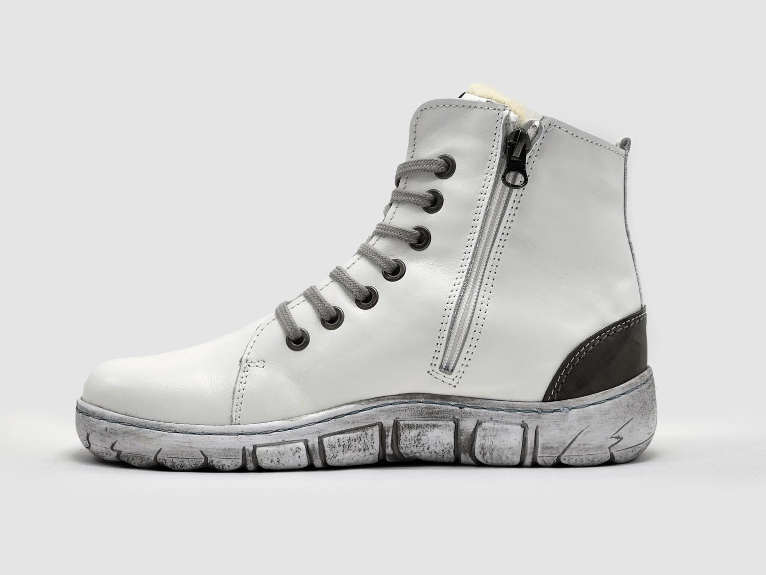 Kcr Group - Women's Original Thick Leather Boots