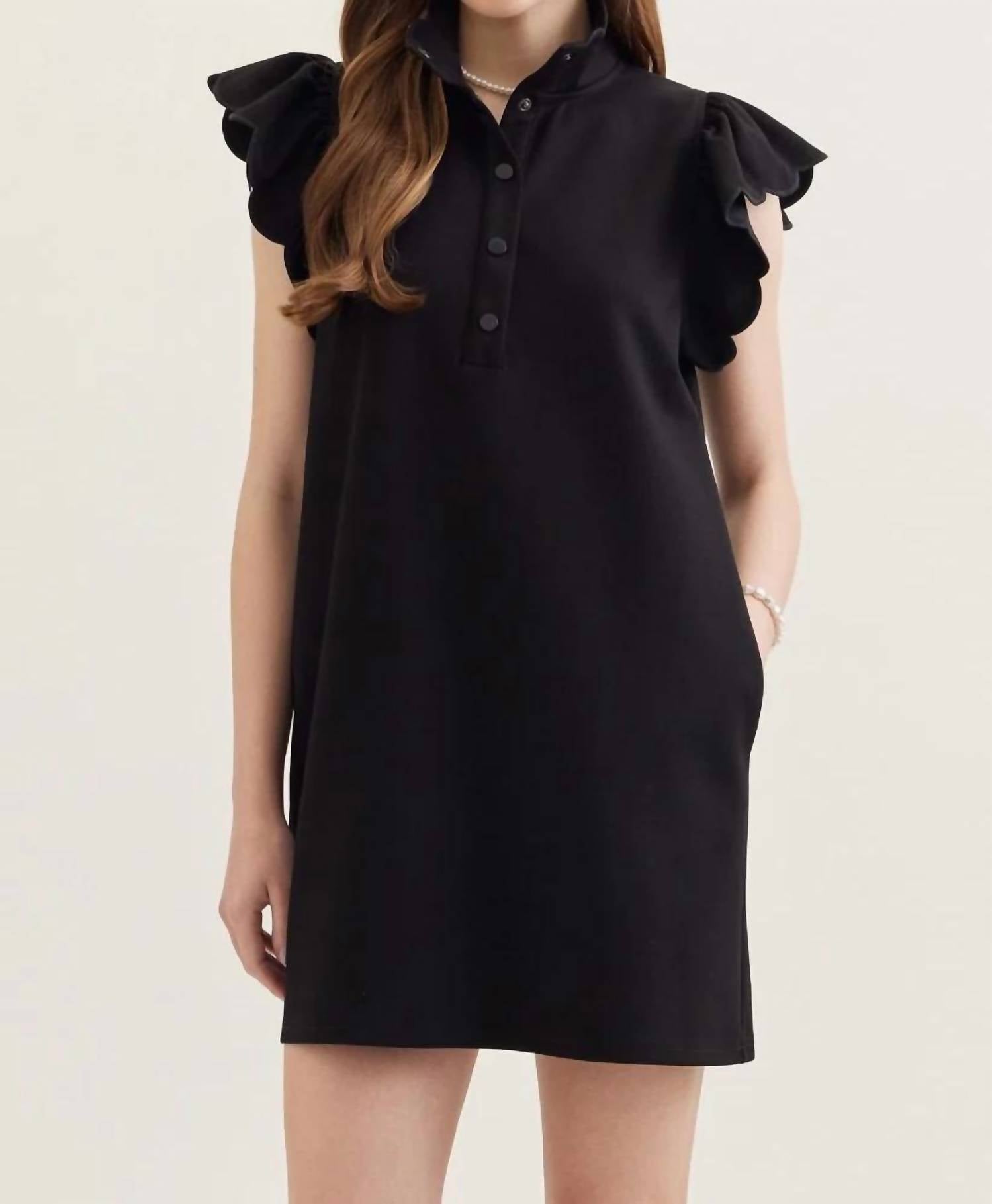 Entro - Scallop Flutter Sleeve Dress