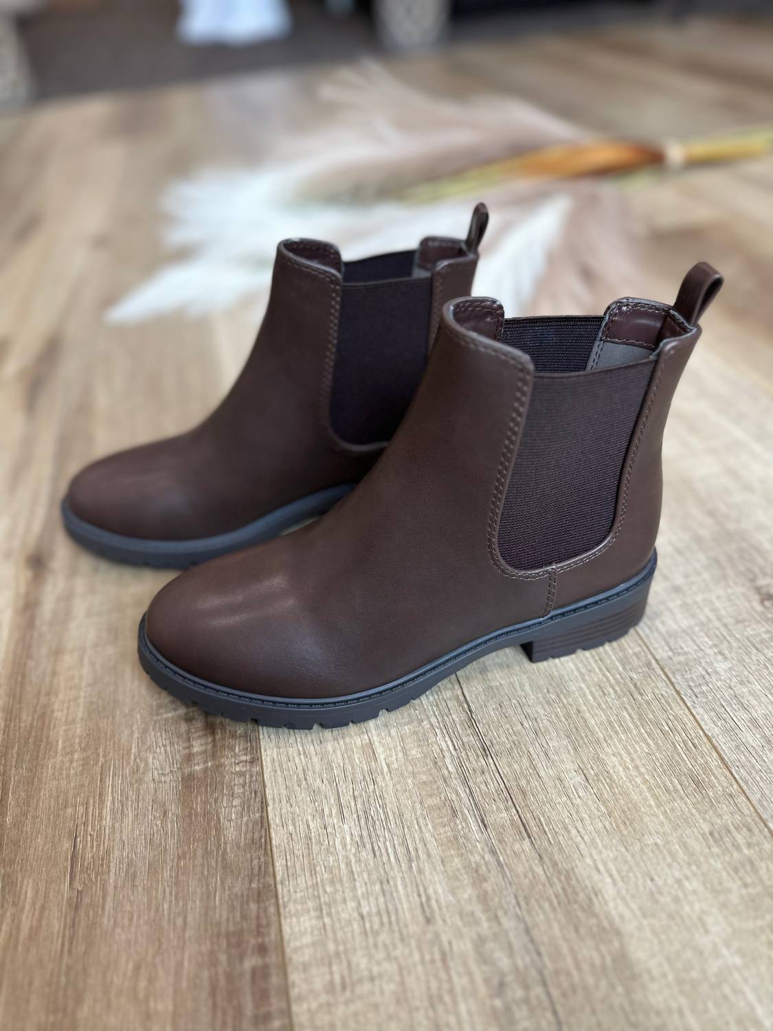 SODA Women's Hopper Chelsea Ankle Boot in brown - women's shoe - detail view