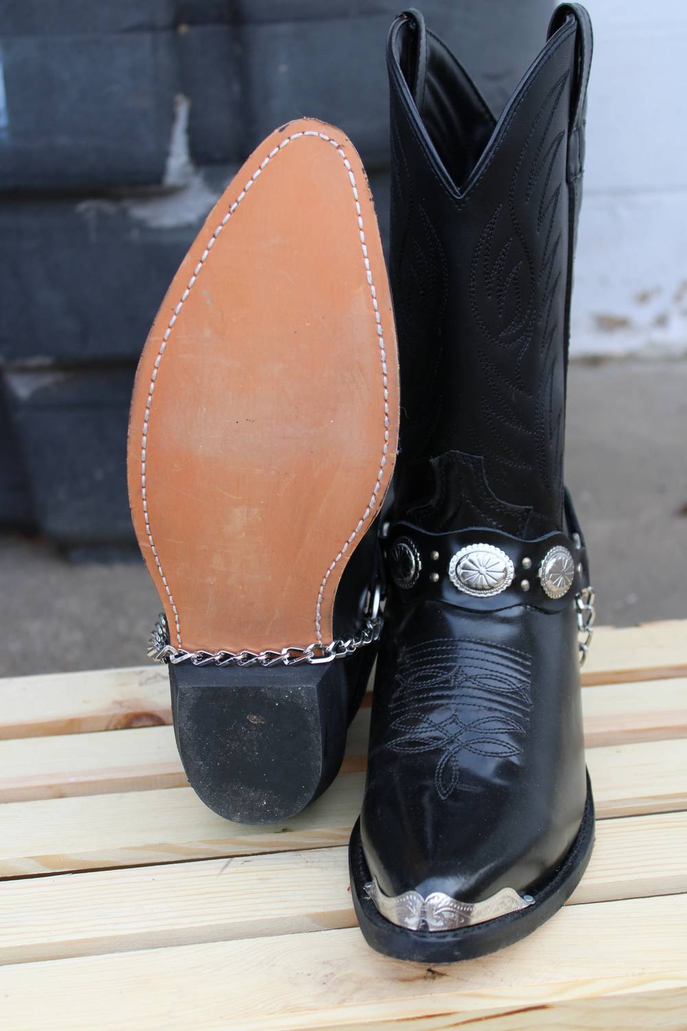 Laredo - Men's Harness Biker Cowboy Boot With Silver Toe And Heel Tips