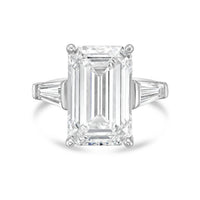 Diana M Jewels - Women's Emerald & Baguette Lab-Grown Diamond Fashion Ring (20.00 Ct) - Signature