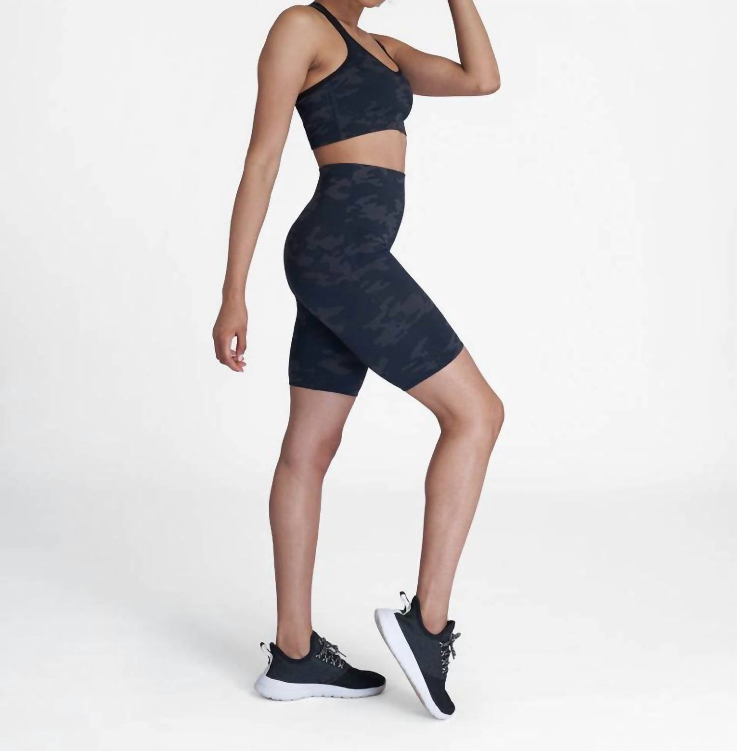 Spanx - LOOK AT ME NOW BIKE SHORT