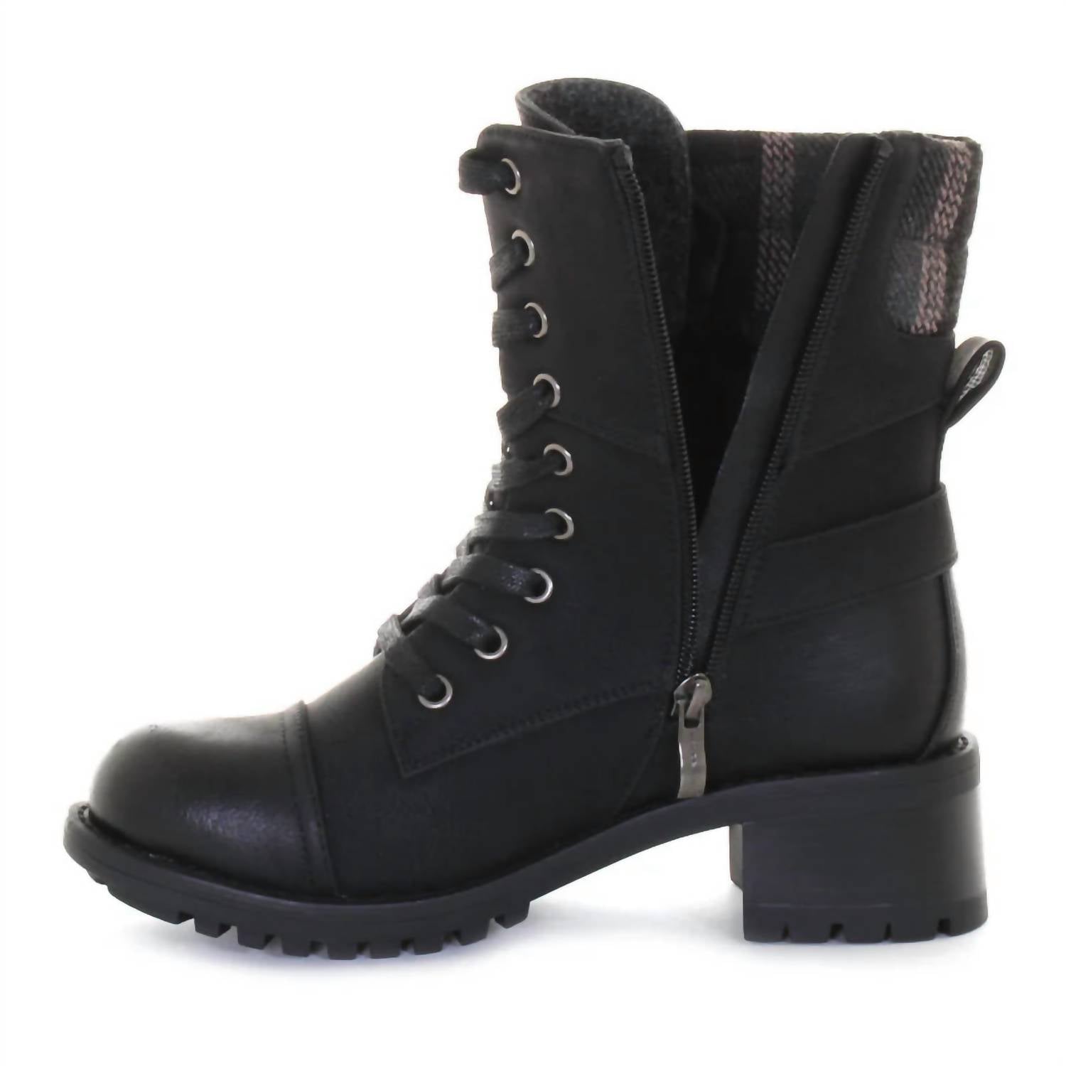 Wanderlust Women's Serena Mid Waterproof Boots in black - women's shoe - alternate view