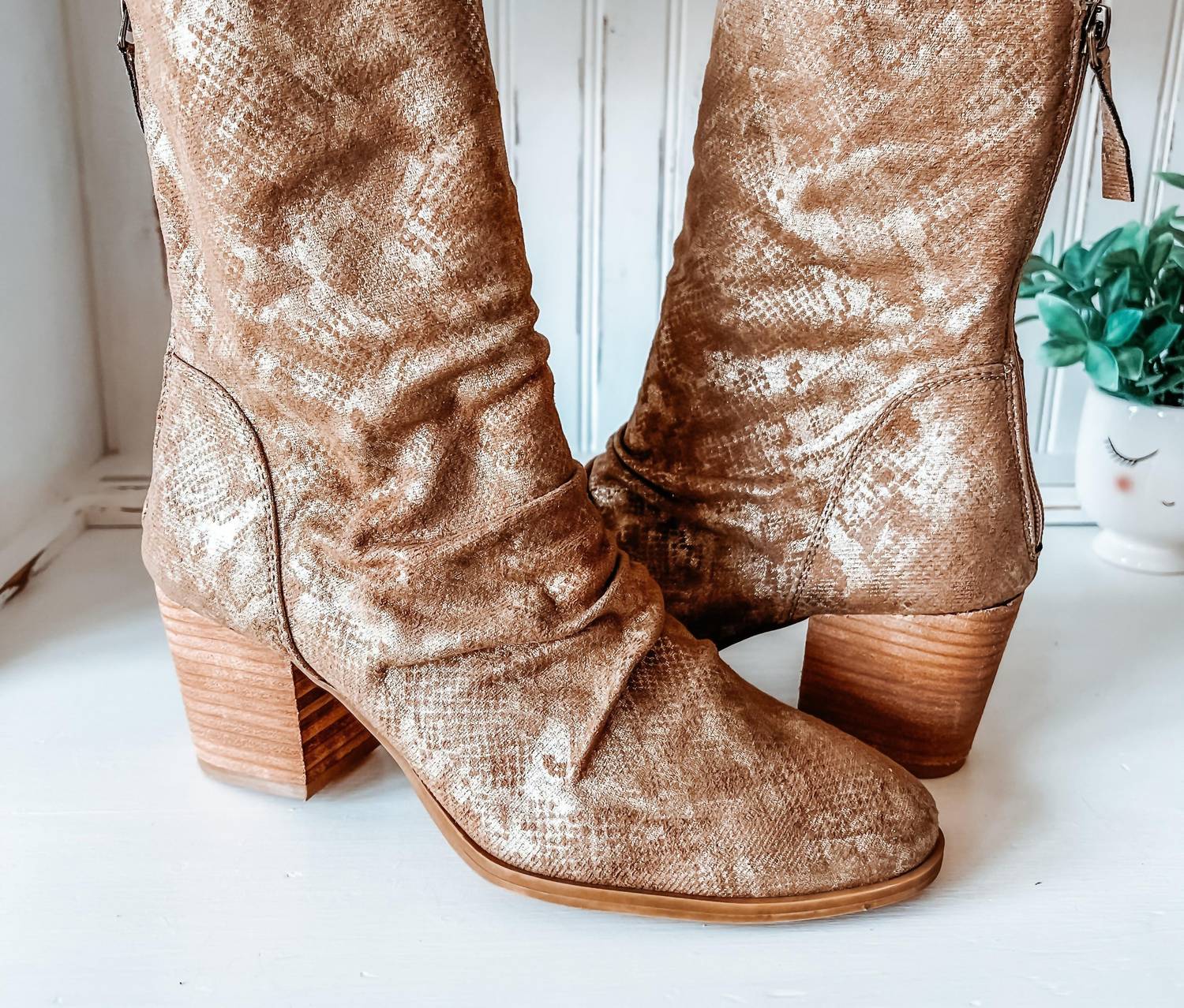 Very G - Women's Preston Mid Calf Bootie