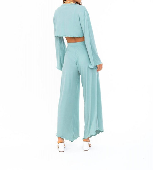 Soah - Women's Clear Skies Crop Top