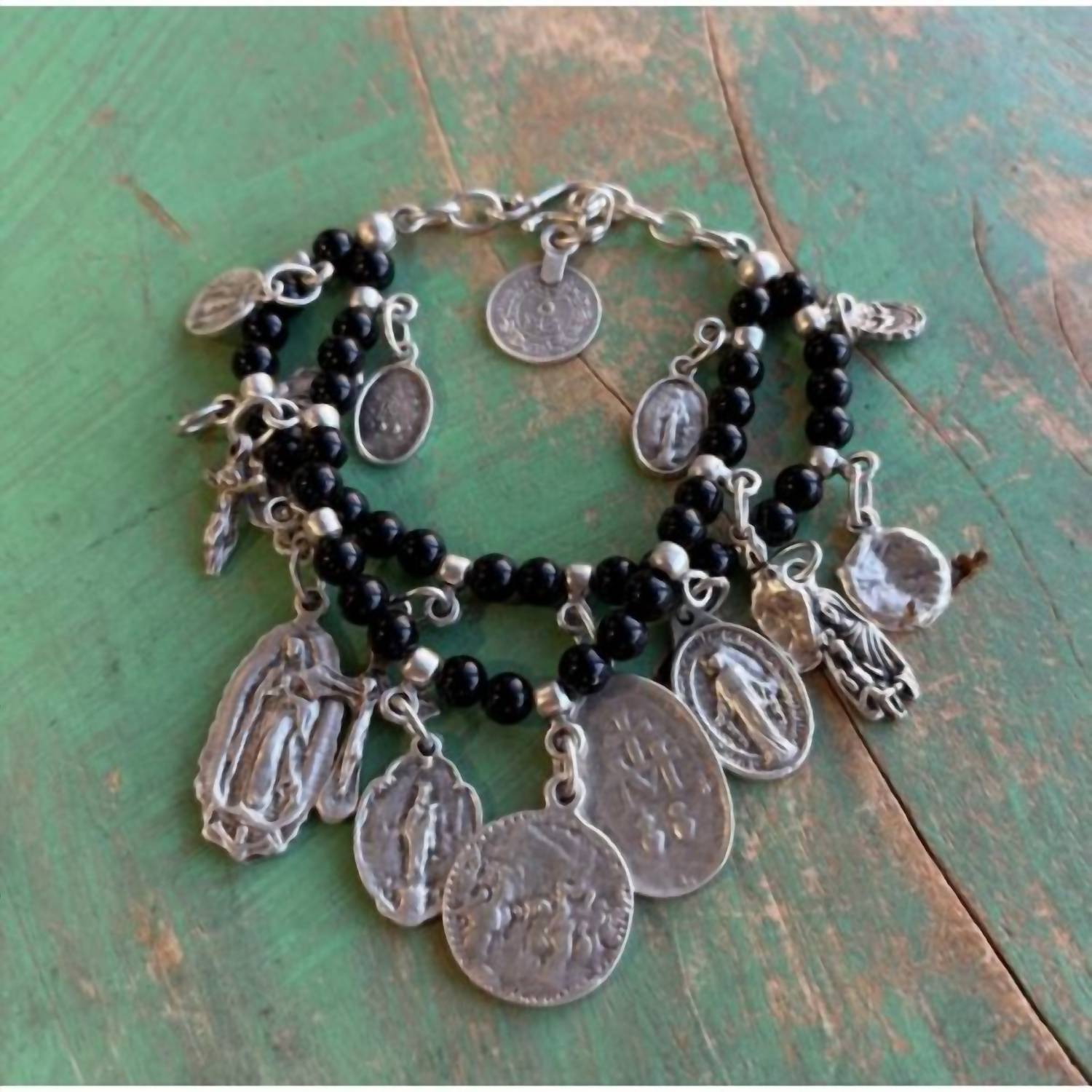 Love And Honor Jesus - Women's Faith & Charm Double Strand Medal Bracelet