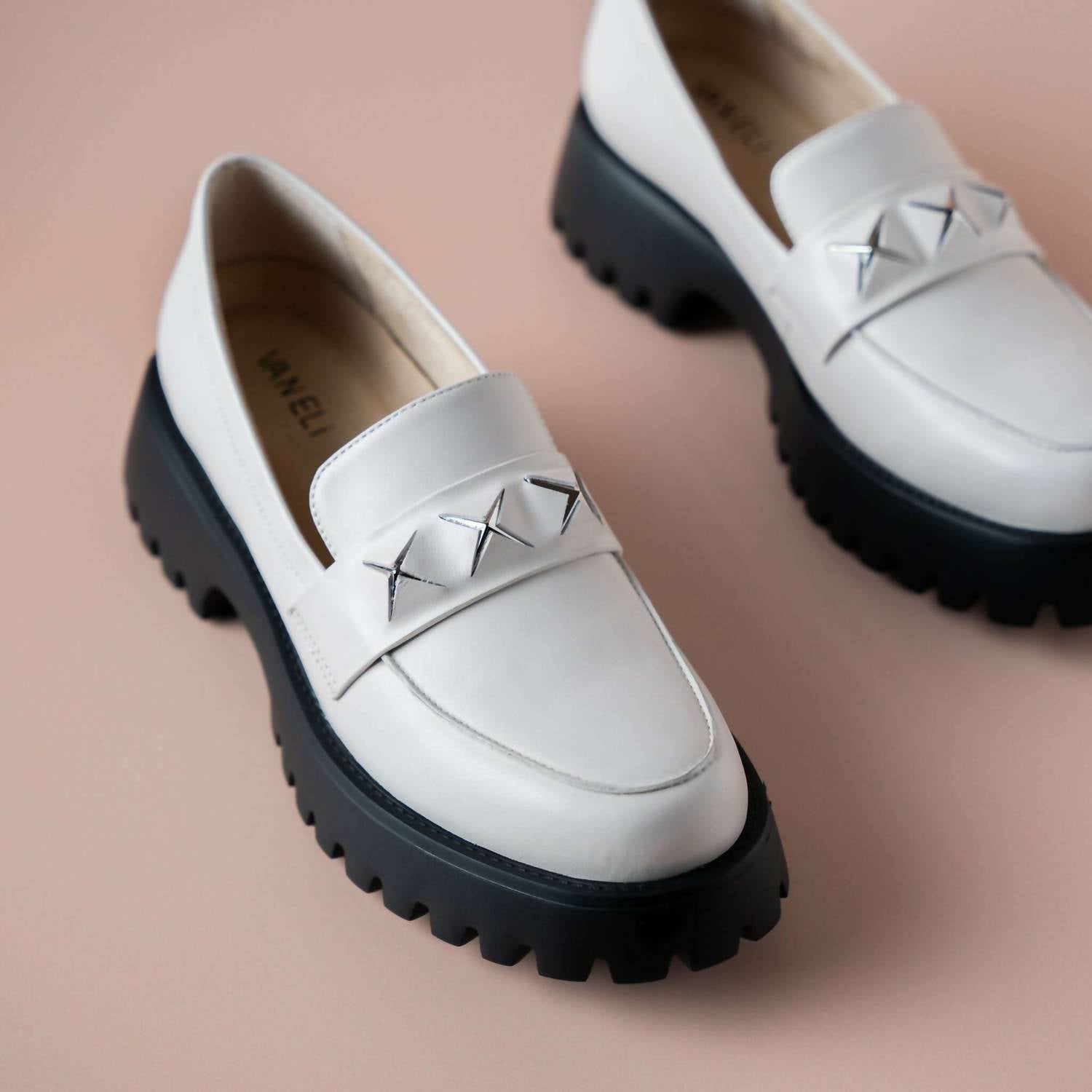 Vaneli - Women's Zofie Loafer