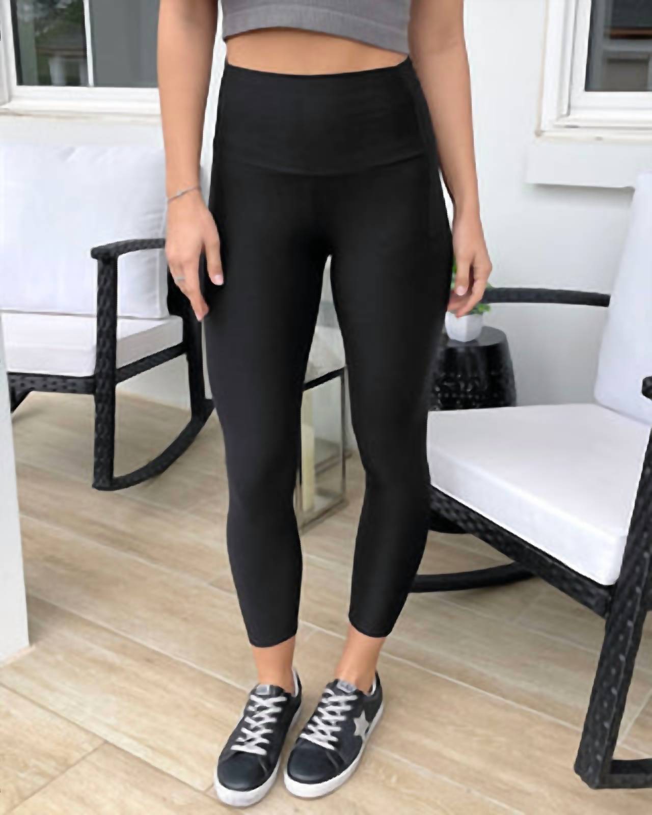 Grace And Lace - Daily Pocket Cropped Leggings
