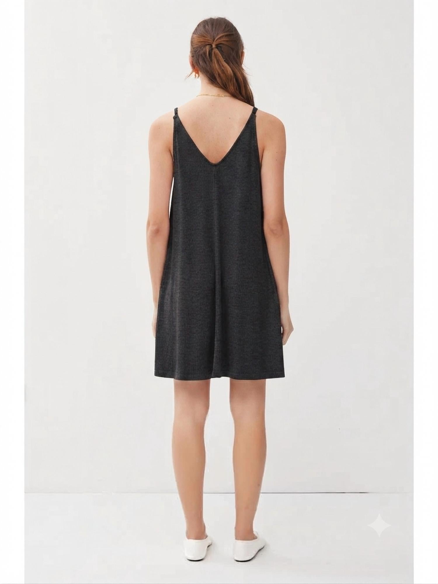 Be Cool - Ribbed V-neck Knit Mini Dress