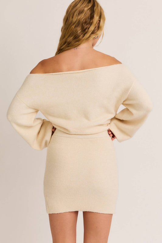 Le Lis - Boat Neck Sweater Dress